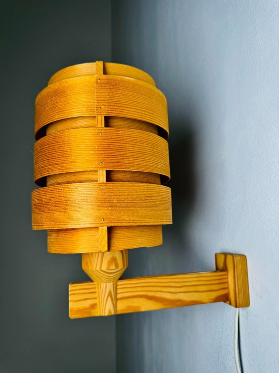 Gemonteerde grenen fineer wandlamp van Hans-Agne Jakobsson voor Markaryd, Zweden, jaren 60 – Wandlampen, Wood (photo 8 of 9)