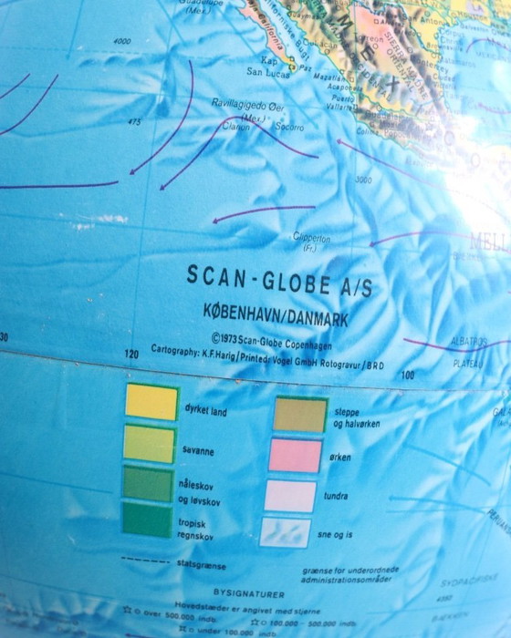 Image 1 of Vintage illuminated globe lamp Scan-globe wooden base