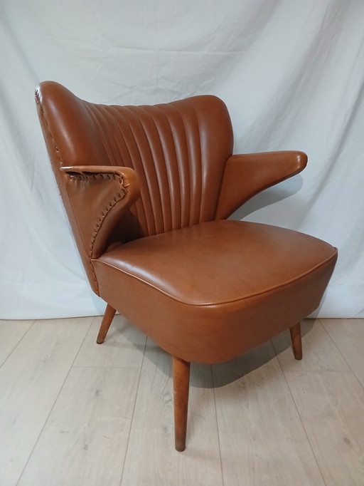 Artifort Club Armchair