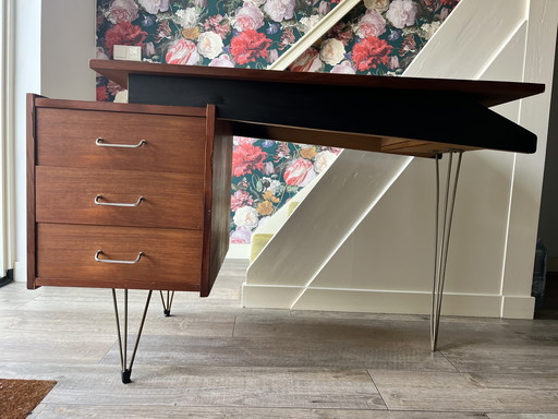 Pastoe Hairpin Schreibtisch von Cees Braakman