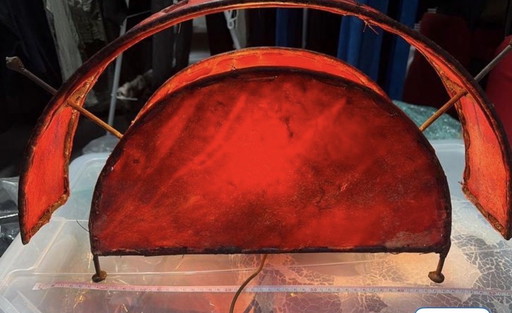 Lampe rouge vintage et lampe à liquide