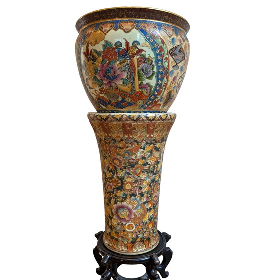 Jardinière Satsuma japonaise antique sur piédestal – Période Meiji Taisho – ca. 1890–1920 – Porte-plantes (photo 6 of 7)