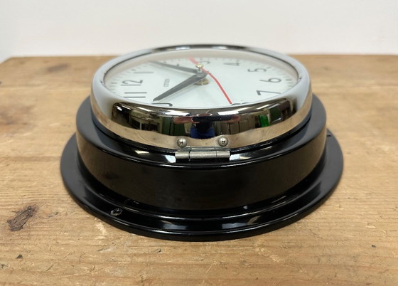 Image 1 of Vintage zwarte Citizen maritieme wandklok, jaren 70