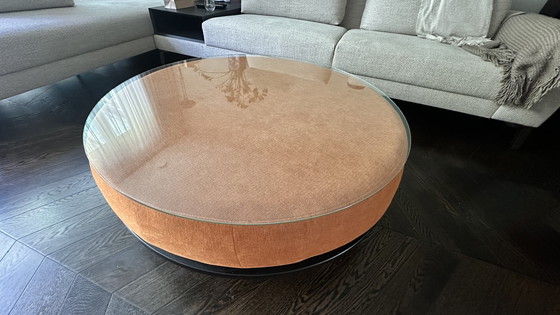 Image 1 of Runder multifunktionaler Couchtisch / Fußhocker