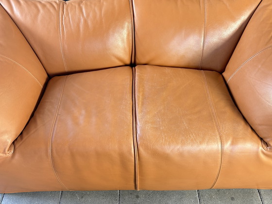 Sofá de cuero Le Bambole diseñado por Mario Bellini para B&B Italia – Sofás de 2 plazas, Leather, Plastic (photo 5 of 15)