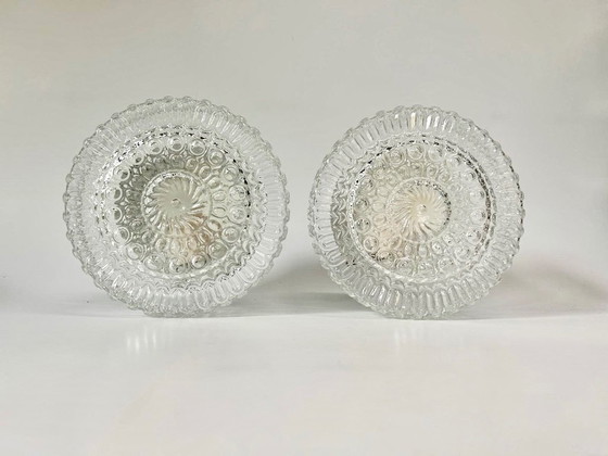 Image 1 of Set van 2 Vintage Plafondlamp Helder Rond Bewerkt Glas Seventies