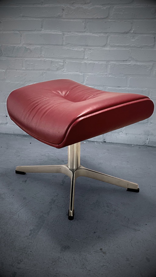 Design Scandinavo Conform Time Out Poggiapiedi e Pouf Pelle Alluminio