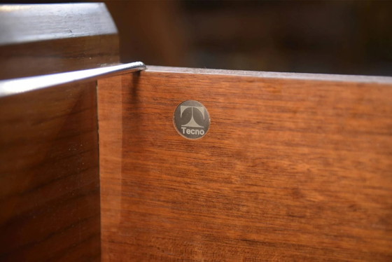Rosewood desk model T95 by Osvaldo Borsani for Tecno 1960s, Italian Design (photo 3 of 17)