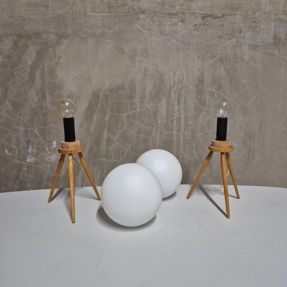 Image 1 of Lampe de table trépied du milieu du siècle, ÚĽUV, années 1960, Tchécoslovaquie