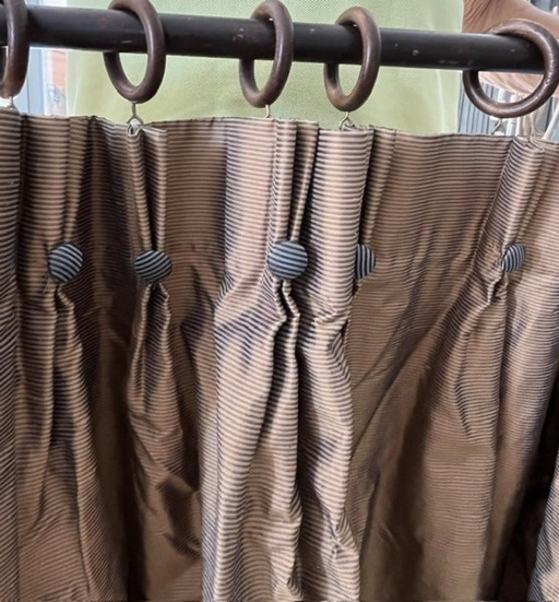 rideaux d'Artistek Breda – vloerkleden en tapijten, Textile