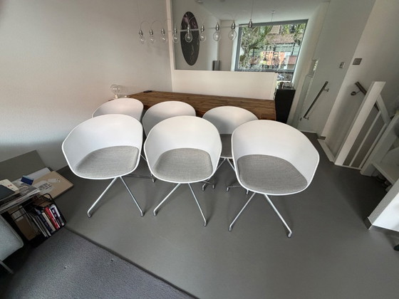 Image 1 of 6 sedie Hay About a Chair AAC 20 – Bianche con 2 cuscini Remix | Alluminio lucidato