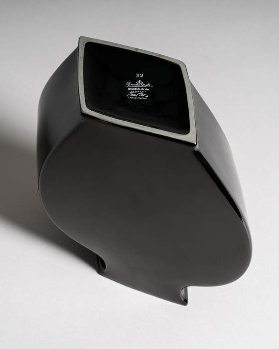 Image 1 of Tadao Amano for Rosenthal Studio-Line “Sakura” Vase Pair in Porcelaine Noire — Matte & Glossy Black, 1980s Germany / Japan