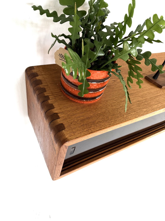 Image 1 of Vintage XL floating wall unit ‘80s