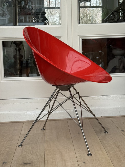 6 Philppe Starck Stoelen Eros Rood Solid heel mooi