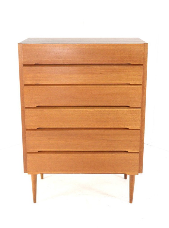 Image 1 of Grote hoge XL Deense ladekast vintage