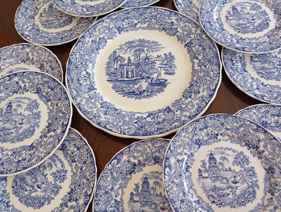 Image 1 of Laveno dessertservies (schaal + 12 borden)
