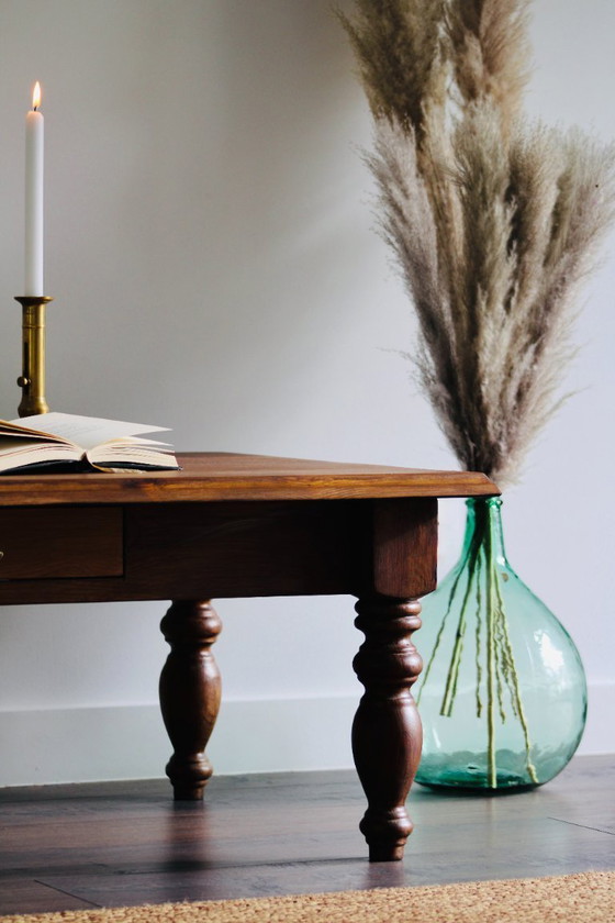 Image 1 of Table basse en pin massif