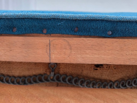 Image 1 of Anni '70, poltrona danese di Fritz Hansen, lana per mobili, legno di faggio laccato.