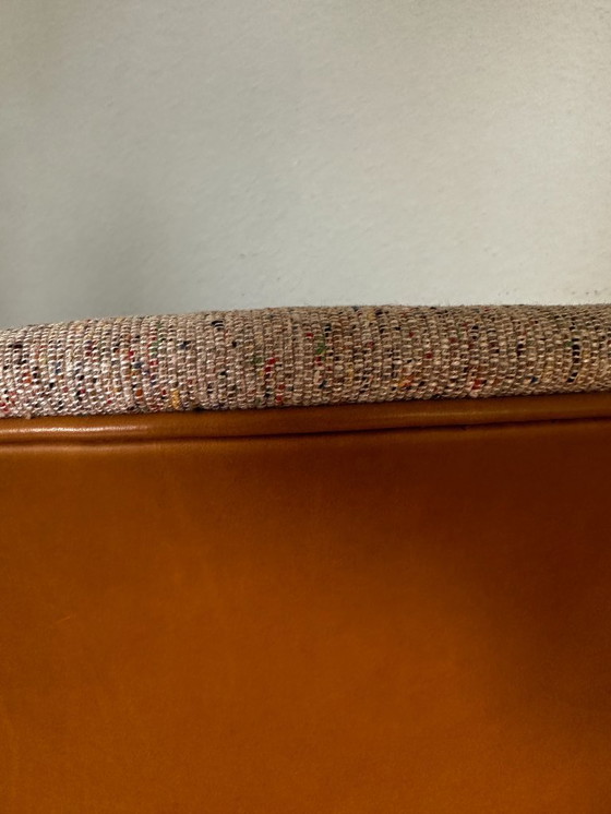 Image 1 of Hay AAC 155 Soft Duo - achterkant van cognacbruin leer.