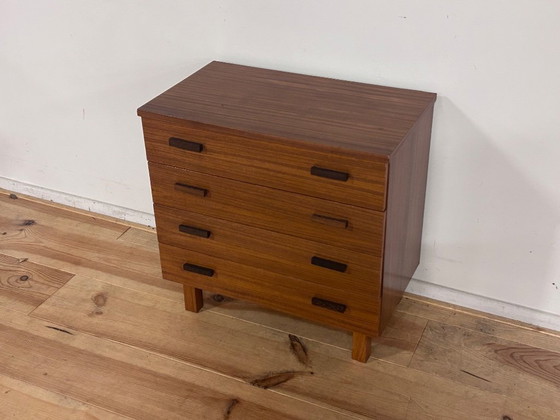 Image 1 of Vintage mid-century ladenkastje teakhout
