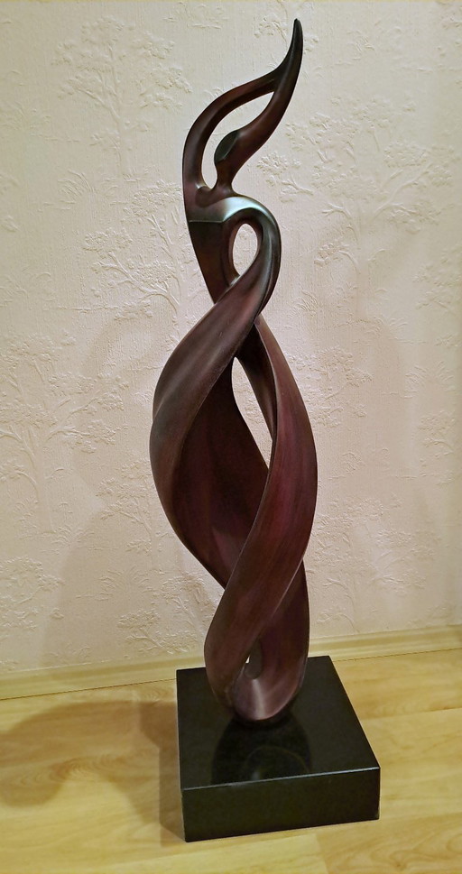 Sculpture moderne en bois