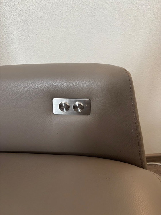 Recliner – Adjustable recliner chair, Leather, Metal (photo 4 of 5)