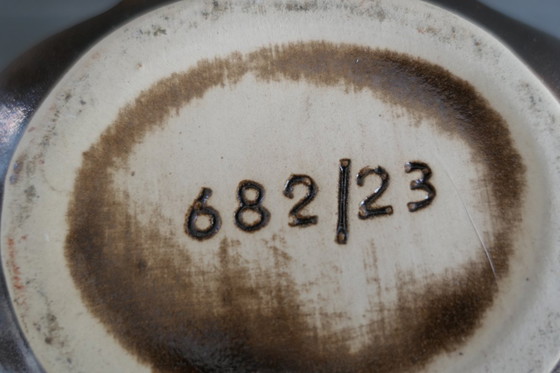 Image 1 of Vintage Walter Gerhards vase 682/23 W. Germany