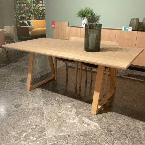 Image 1 of Skovby SM105 dining table - 195x95 extendable