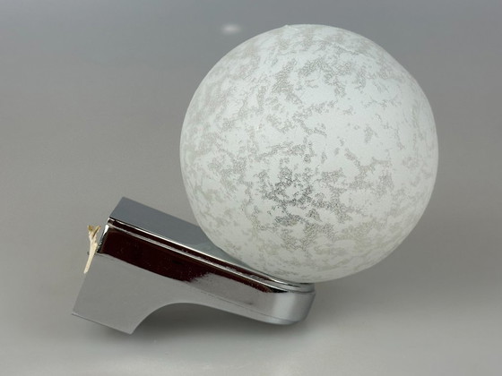 Image 1 of 60s 70s wandlamp bollamp metaal chroom & glas space age design