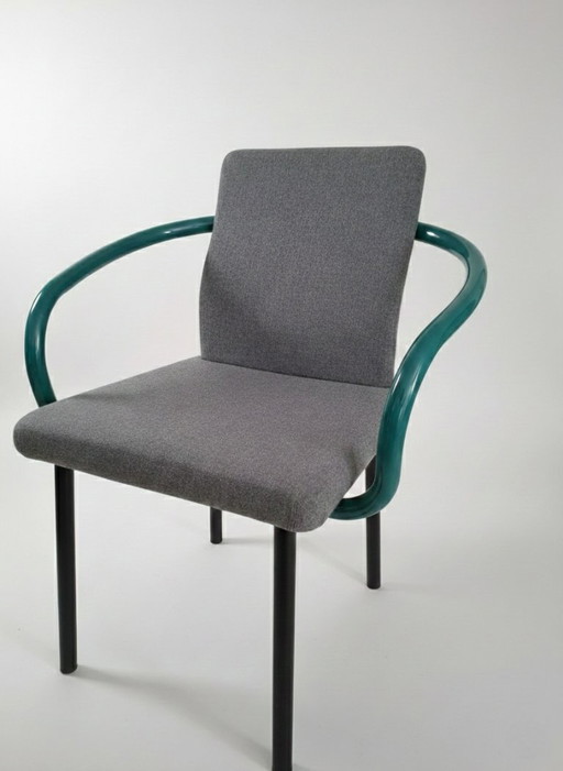 Sedia Mandarin di Ettore Sottsass per Knoll