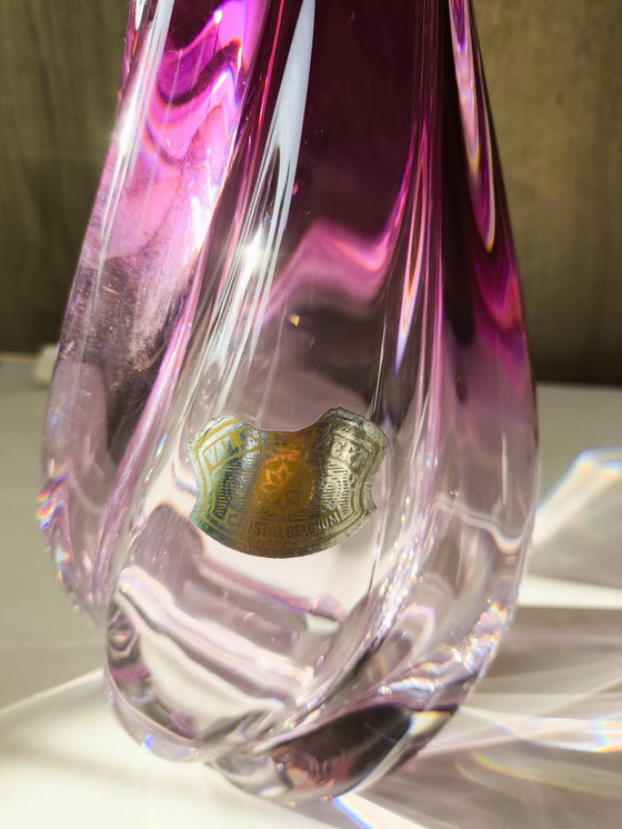 Val Saint Lambert Tischleuchte aus gedrehtem, violettem Kristall aus der Mitte des 20. Jahrhunderts (photo 3 of 6)