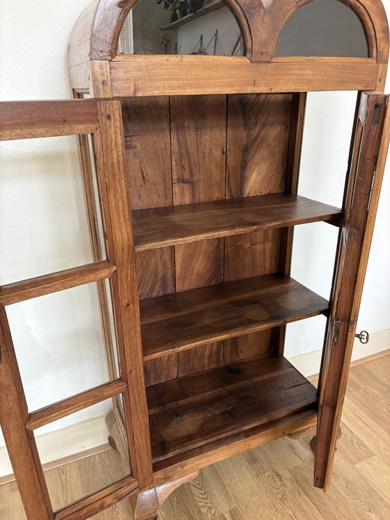 Vintage Display Cabinet – Glass, Wood (photo 4 of 5)