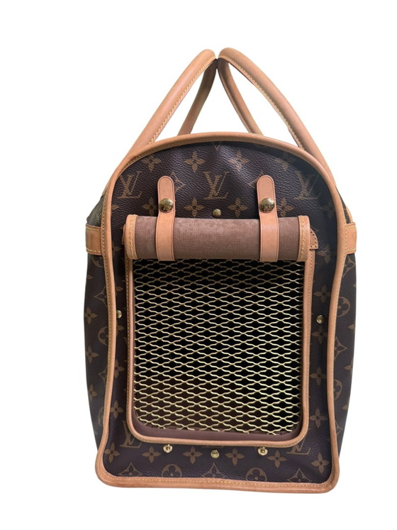 Image 1 of Louis Vuitton reistas met hondenmotief