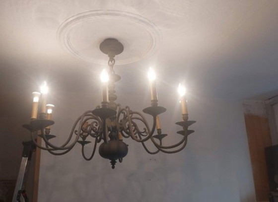 Lampadario in ottone massiccio a 10 bracci, 14 kg, stile fiammingo. – Brass (photo 5 of 5)