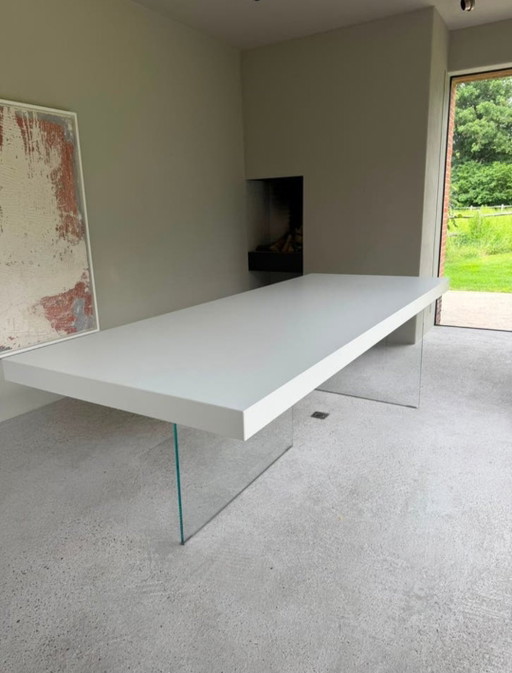 Eetkamertafel
