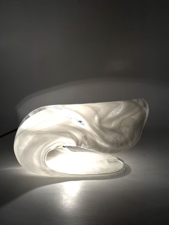 Image 1 of Murano geblazen schelpvormige glazen sculpturale tafellamp, La Murrina Italië 1970