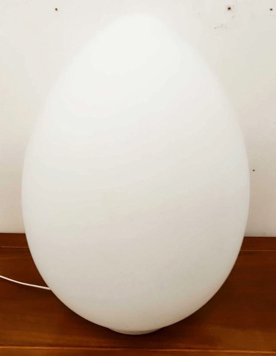 Image 1 of Vintage Opal Egg-shaped Murano glass lamp