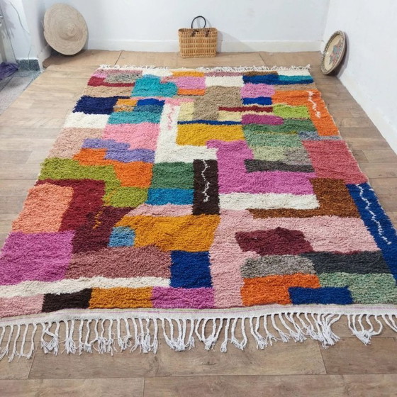 Image 1 of Mehrfarbiger Patchwork-Azilal-Teppich – einzigartige Berber-Kreation (295×215 cm)