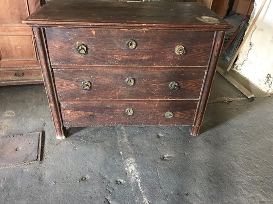 Mid-Century Hungarian Chest of Drawers, 1940s – Mid Century Modern (photo 8 of 8)