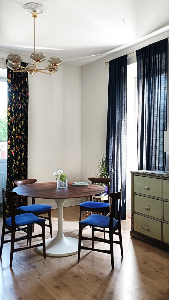 Image 1 of 4 Italienische Stühle aus Teakholz 60er Jahre