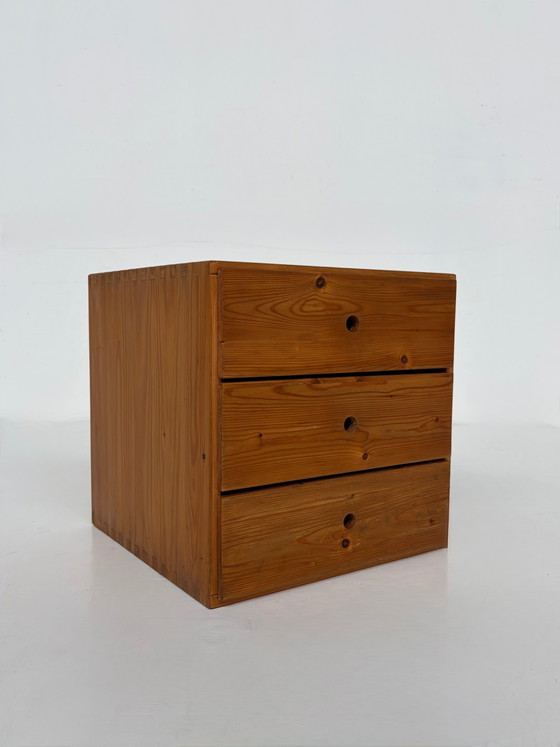 Vintage grenen ladekast van Ate van Apeldoorn – Woodwork Hattem – Ladekasten, Dutch Design Style (photo 6 of 9)