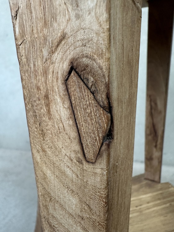 Image 1 of Alter runder Beistelltisch