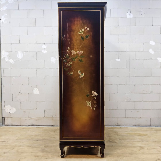 Vintage Chinese cabinet with gold leaf, flowers and birds / Bohemian / Oriental / Asian bridal cabinet (photo 5 of 15)