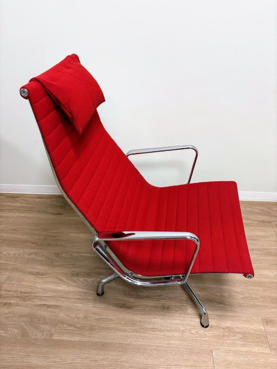 Image 1 of Set di 2 poltrone originali Vitra Eames EA 124 Lounge – Rosse