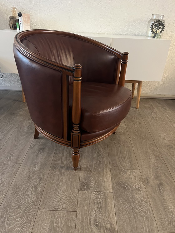 Image 1 of Fauteuil Tonneau d'Époque design Art Déco