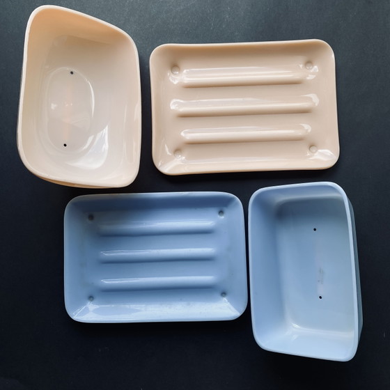 Image 1 of Set moderner Butterglocken – Pastellblau & Pfirsich – minimalistisches Design