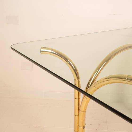 Table de salle à manger italienne méditerranéenne en acier plaqué laiton effet bambou et plateau en verre (photo 19 of 21)
