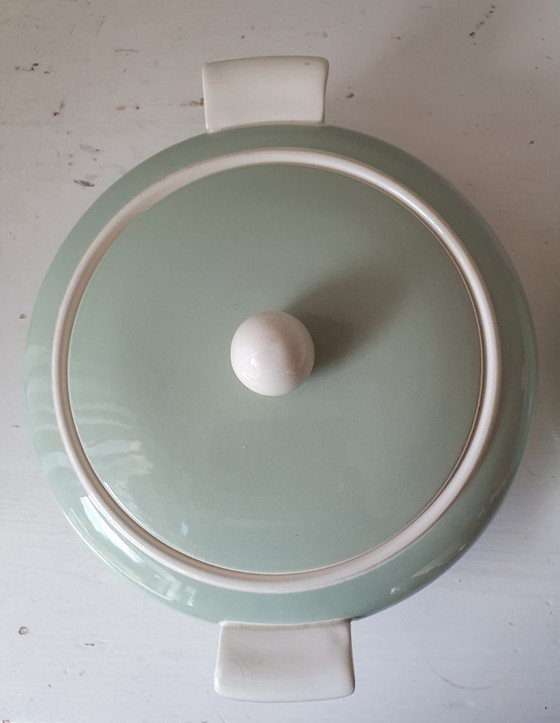 Image 1 of Twee vintage Villeroy-Boch dekselschotels 1947-1956