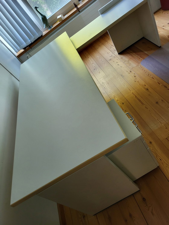 Image 1 of Steel desk in L-shape from Tecno Milano