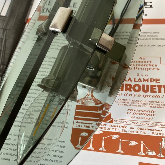 Image 1 of Aplique de pared Veca en cristal gris ahumado y metal cromado